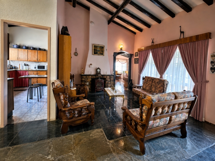4 Bedroom Property for Sale in Vaalpark Free State